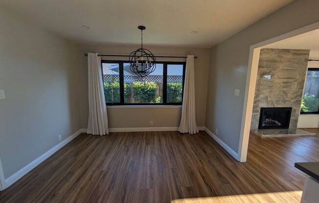 Large 3bed/3Bath Ranch Style Home