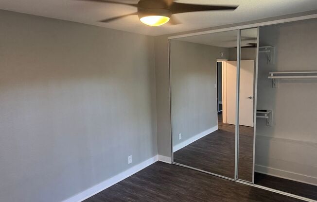 2 beds, 1 bath, 950 sqft, $2,695, Unit 1720-3