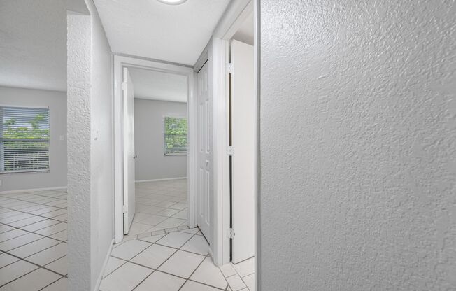 2 beds, 1 bath, 850 sqft, $1,500, Unit C212