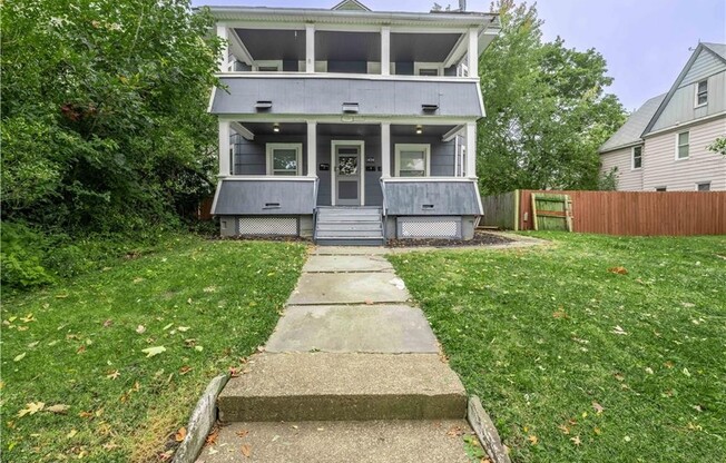 1434 W 112 ST