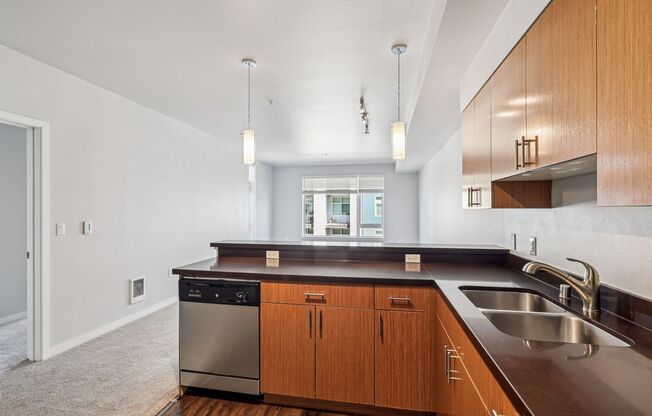 2 beds, 1 bath, 1,181 sqft, $2,543, Unit A619