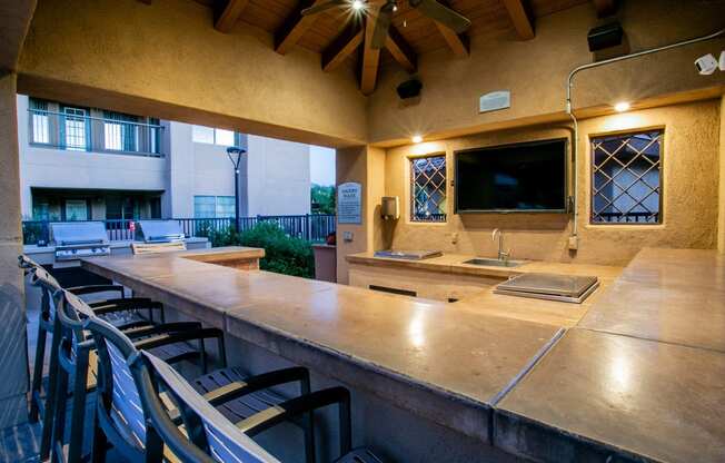 Apartments on Kolb with Outdoor Kitchen
