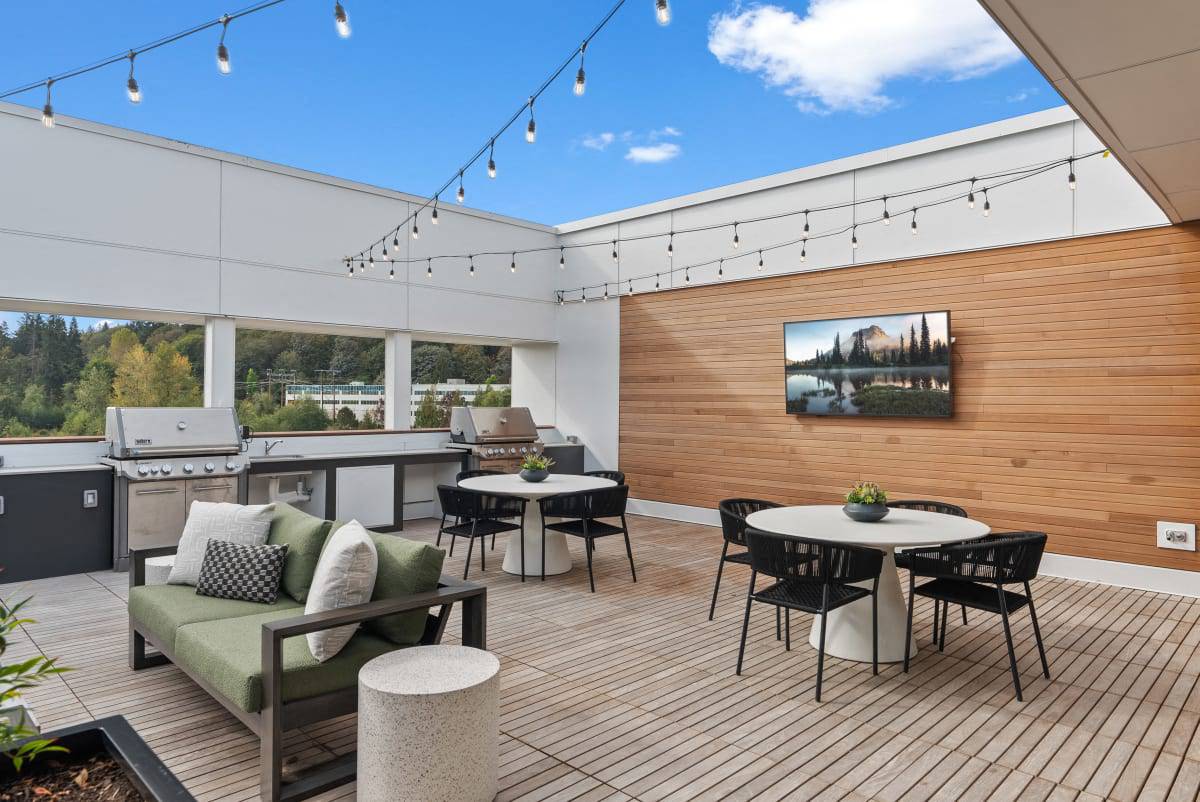 Cru At Willows 124 - Apartment Living in Redmond, WA