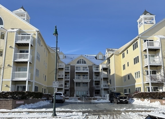360 Revere Beach Blvd