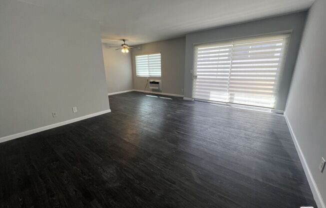 1 bed, 1 bath, 920 sqft, $2,400, Unit 5