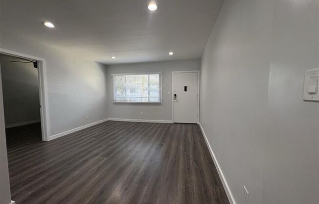 2 beds, 1 bath, 675 sqft, $3,500, Unit 19