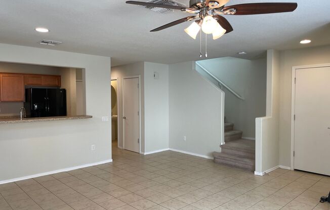 2 beds, 2.5 baths, $1,400