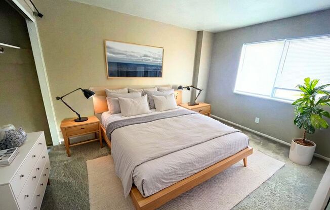 3 beds, 2 baths, 1,088 sqft, $1,292