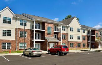 2 beds, 2 baths, 1,000 sqft, $1,700, Unit 8487 - B6