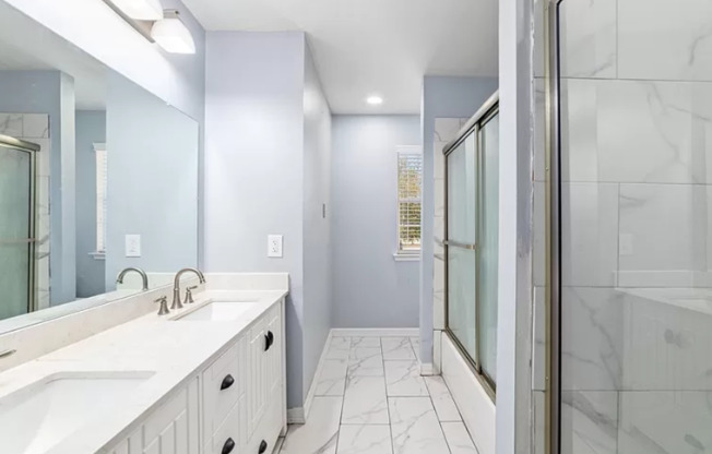 10207 REVELSTOKE