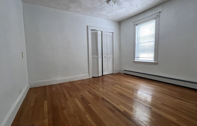 76 GLOVER AVE