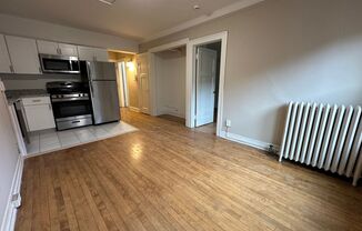 1 bed, 1 bath, $1,095, Unit 62