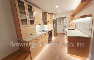 163 BROOKE CASTLE DR