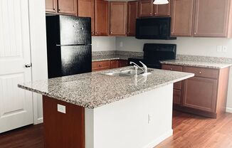 3 beds, 2 baths, 1,326 sqft, $1,495, Unit 103