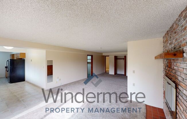 763 1/2 Village Way - Golf Course View