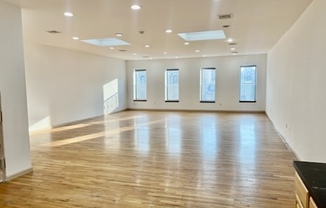 54 GRAHAM AVE