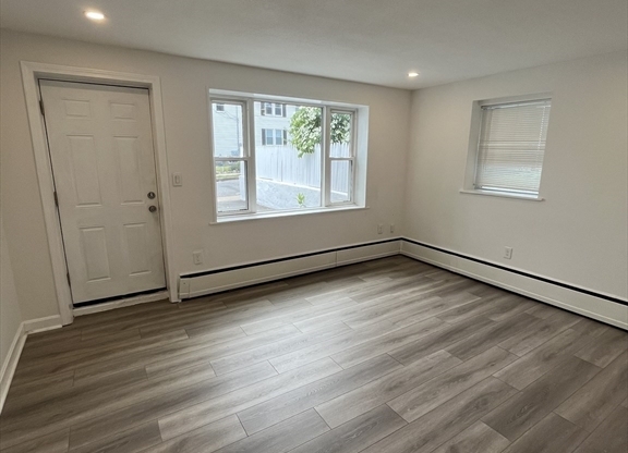 48 RAWSON RD