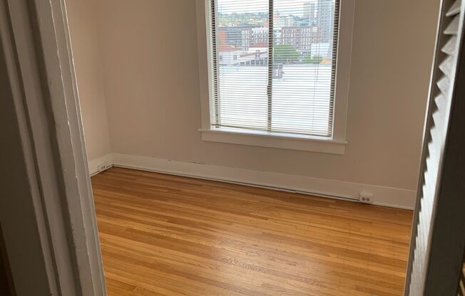 Melcliff Apartments