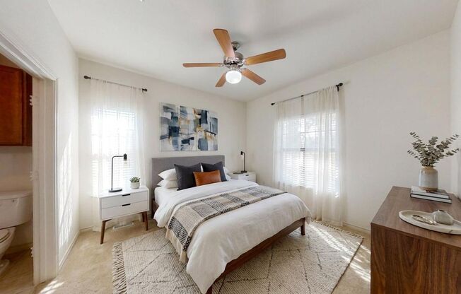 2 beds, 2 baths, 865 sqft, $1,239, Unit 3208