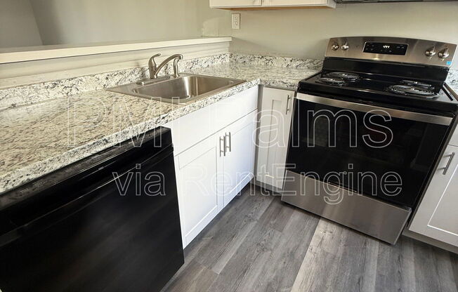 194 SCOTTSDALE SQ