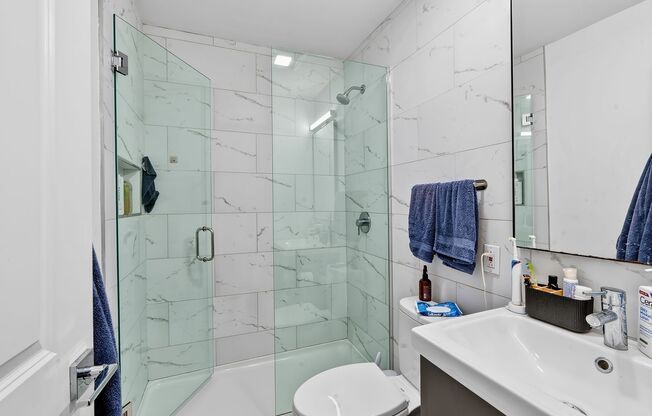 1 bed, 1 bath, 700 sqft, $2,700, Unit 4B