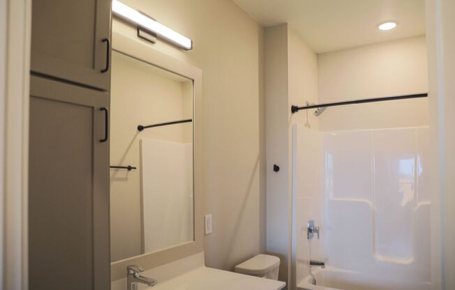 2 beds, 2 baths, 1,108 sqft, $2,300, Unit 323