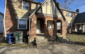 2216 HOMESTEAD DR