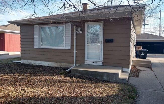 2737 Hamilton Ave, Racine, WI- 3 Bedroom House