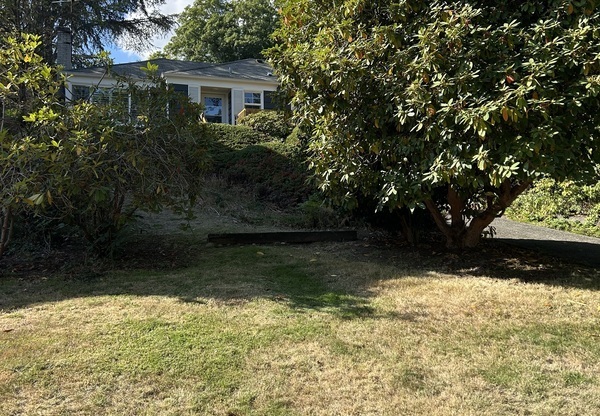 6507 58 AVE NE