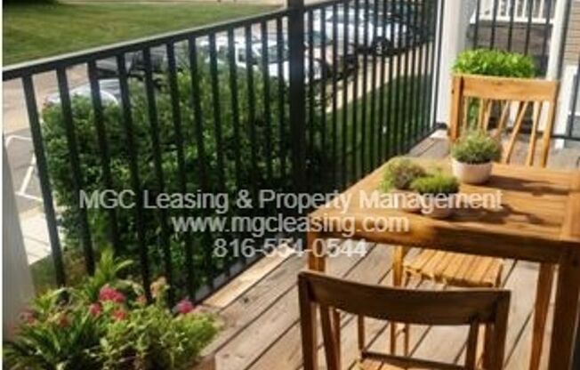 1 bed, 1 bath, $1,077, Unit 5701-2A NE 80th Ter