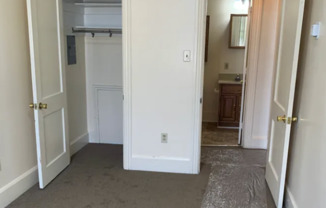 1 bed, 1 bath, 1 sqft, $900, Unit 203