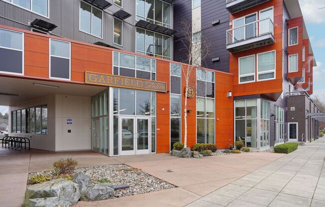 Studio, 1 bath, 519 sqft, $1,450