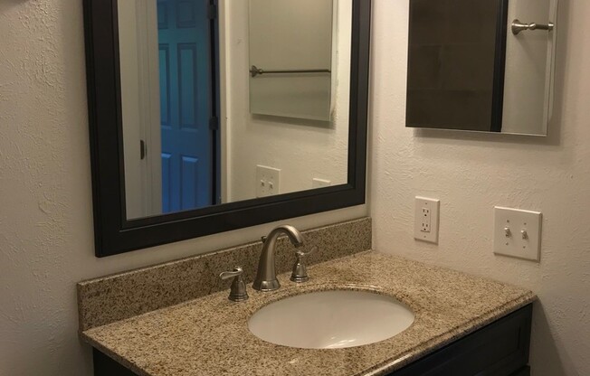 1 bed, 1 bath, 600 sqft, $1,595, Unit 1035-215