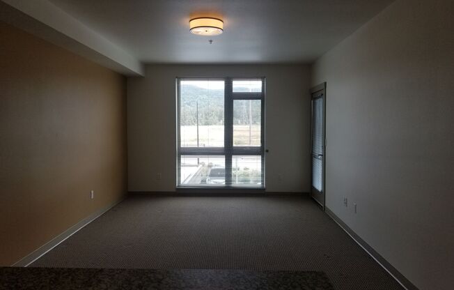 1 bed, 1 bath, 743 sqft, $1,400, Unit 212