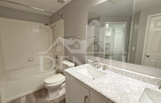 1 bed, 1 bath, 684 sqft, $1,295, Unit Unit 2026