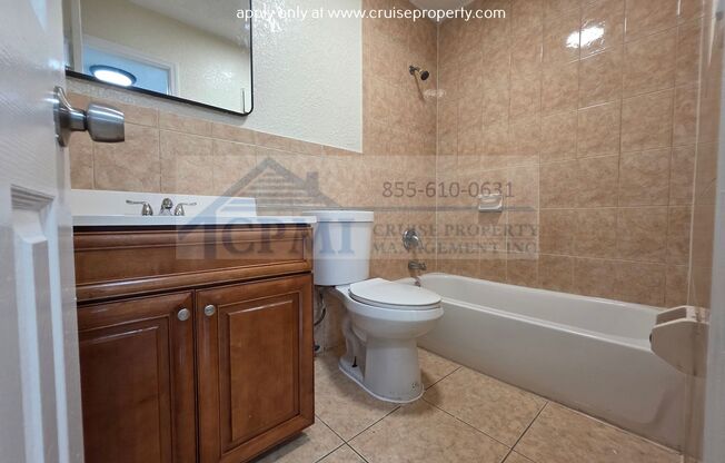 2 beds, 1 bath, 827 sqft, $1,850, Unit 6953- 7th