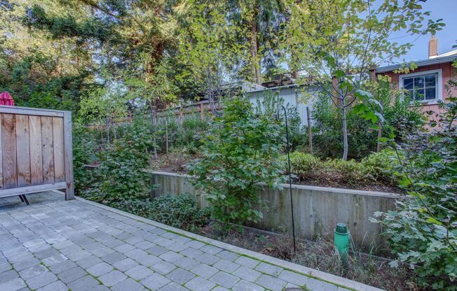 1 bed, 1 bath, 606 sqft, $1,495, Unit 409