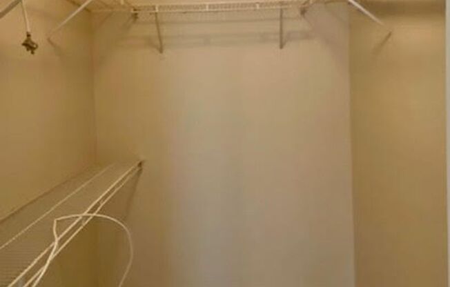2 beds, 2 baths, $1,550