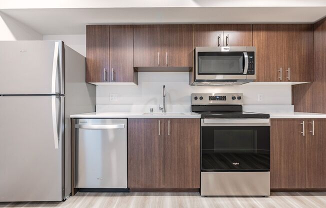 1 bed, 1 bath, 578 sqft, $1,670, Unit 611
