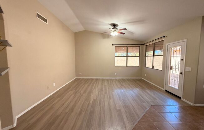 Beautiful 3 Bed / 2 Bath Surprise Home with *NO Carpet*