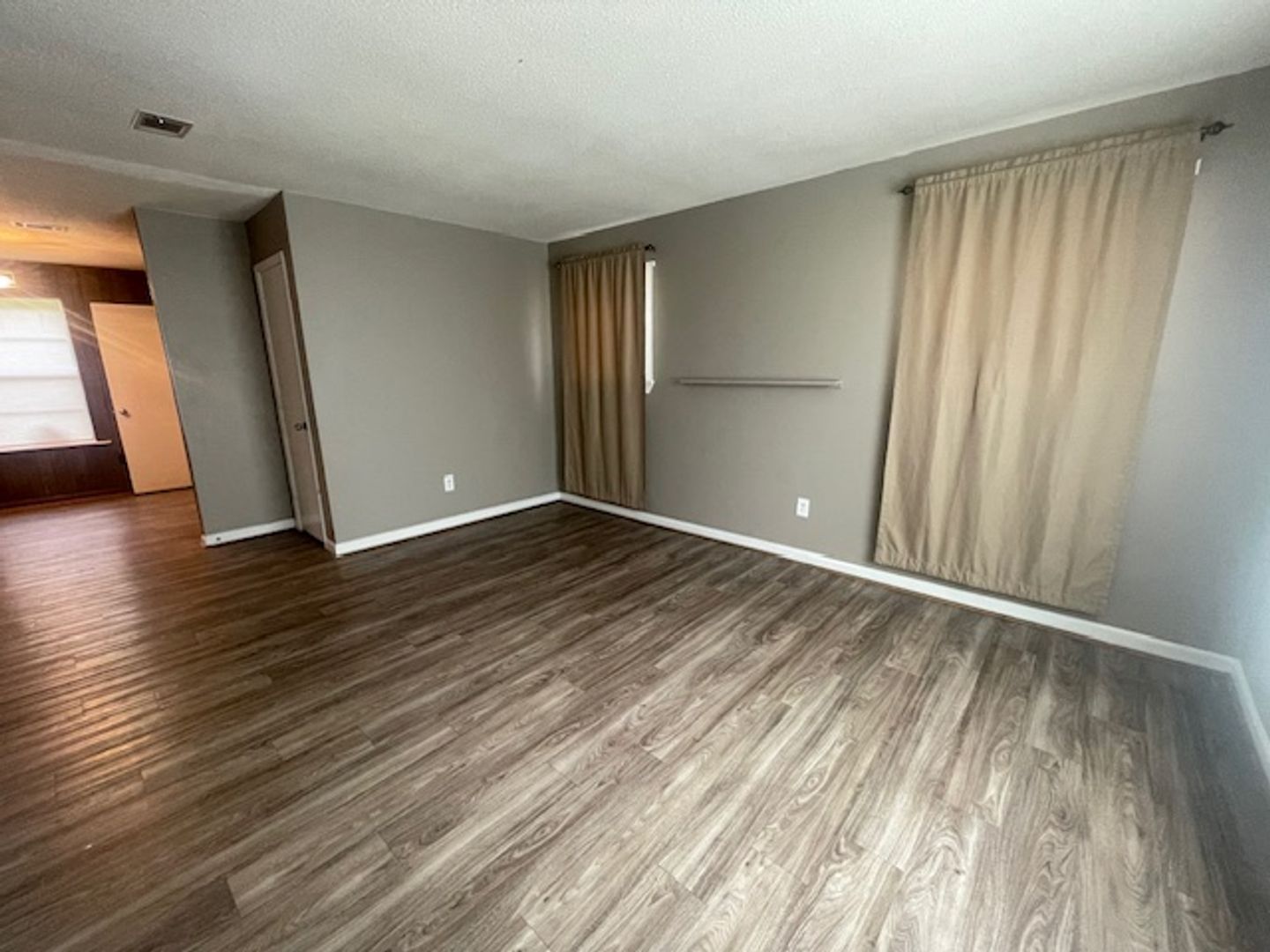 3519 Goldfinch Drive