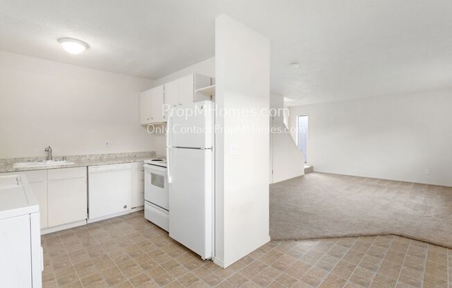 2 beds, 1.5 baths, $1,699