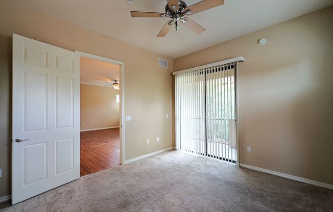 2 beds, 2 baths, $1,750, Unit Unit 2027