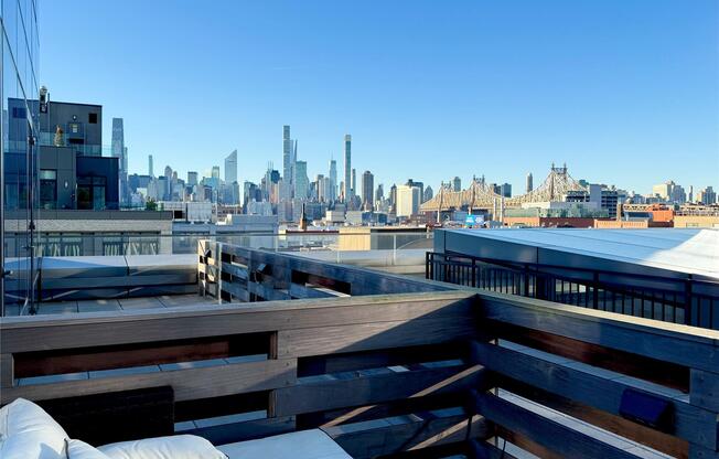 1 bed, 1 bath, 701 sqft, $5,000, Unit 533