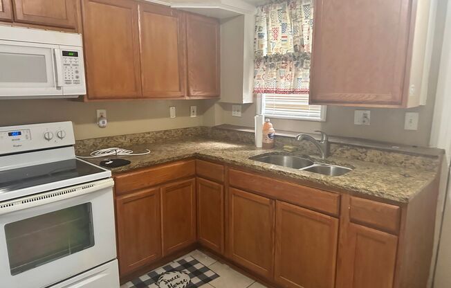 Spacious Home! Finished Basement! W/D! Available Now!