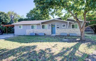 Recently renovated, move-in ready 3/2 home in North Shoal Creek - feeds into Pillow Elem & Anderson HS!