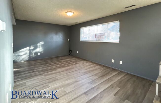 2 beds, 2 baths, 1,078 sqft, $1,300, Unit 572 W 400 N