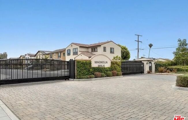 13002 LILY PL