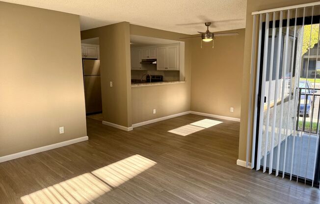 2 beds, 2 baths, 920 sqft, $2,495