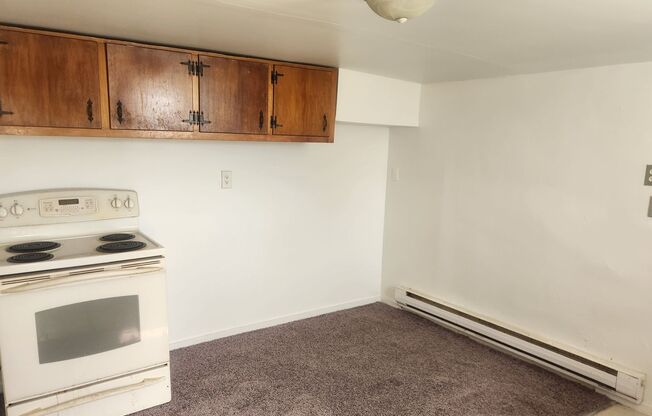 1 bed, 1 bath, 950 sqft, $1,100, Unit #1